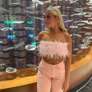 Meet your Posher, Brooke